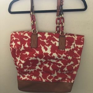 Red and white shoulder bag